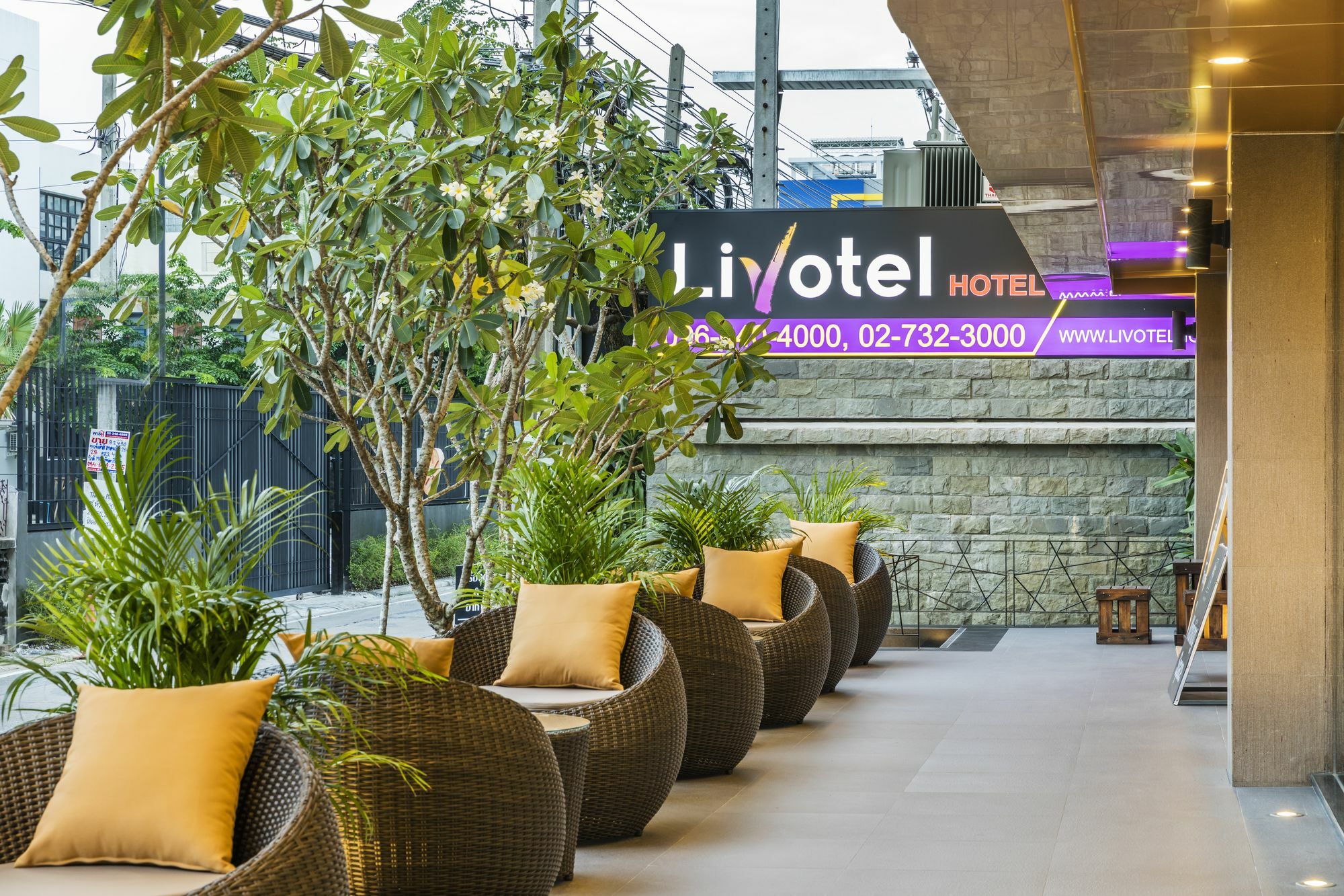 Livotel Hotel Hua Mak Bangkok Esterno foto