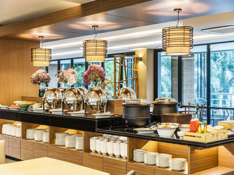 Livotel Hotel Hua Mak Bangkok Esterno foto