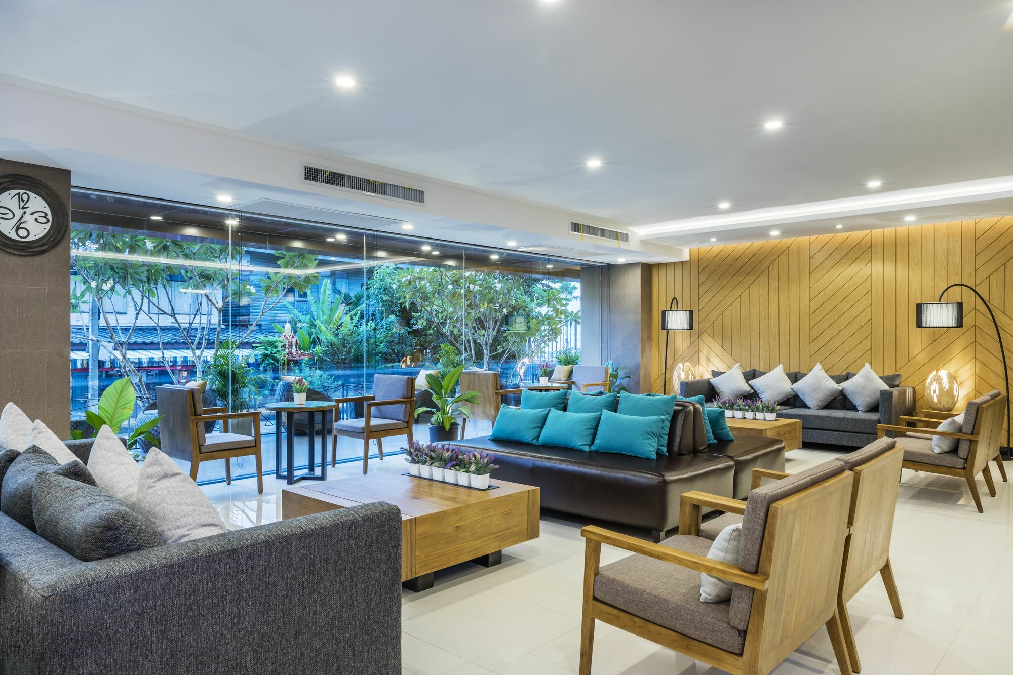 Livotel Hotel Hua Mak Bangkok Esterno foto
